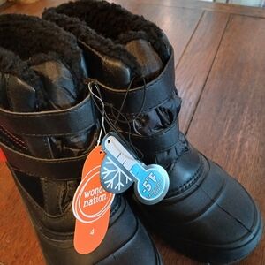 Wonder Nation Black Insulated Boots